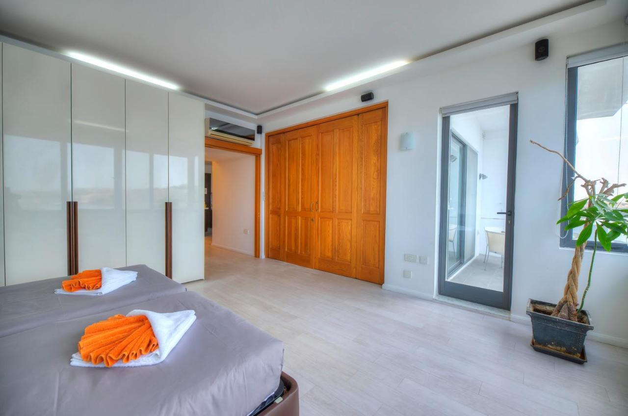 Bright And Spacious 3 Bedroom Apartment With Breathtaking Views - Goslm-5 Sliema Eksteriør bilde